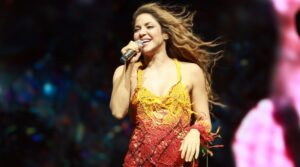 About the Las Mujeres Ya No Lloran World Tour
